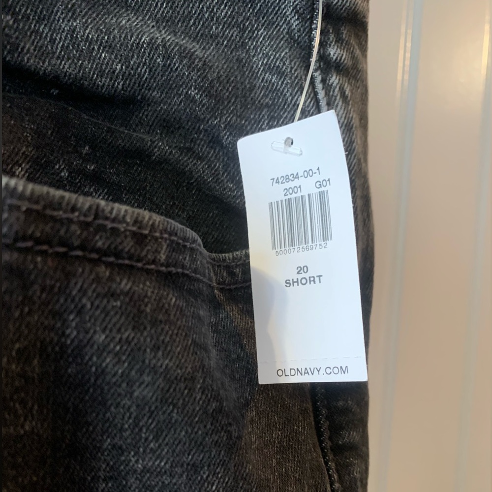 MATERNITY black denim jeans - Old Navy size 20 short